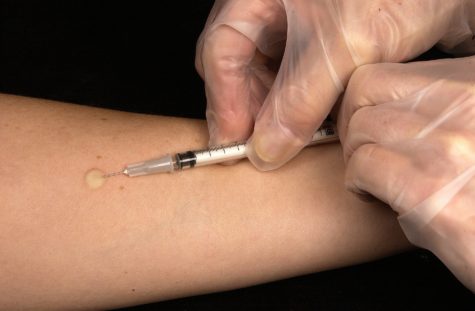 More than half of U.S. adults recommended to receive measles vaccination or immunization prior to traveling abroad didn't do so at health clinics, a new study finds.