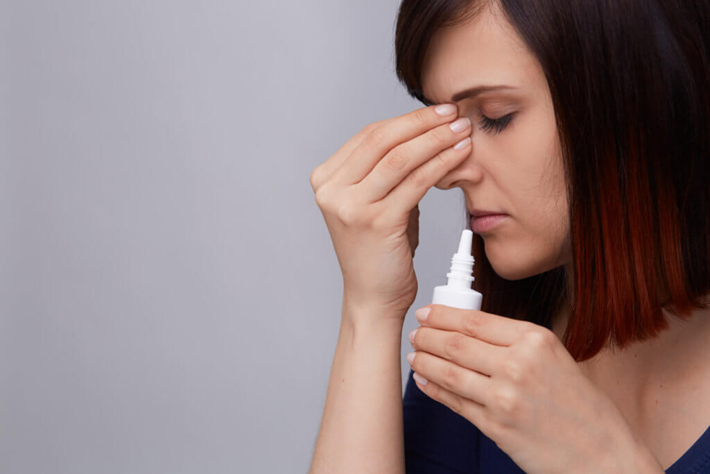 'First-of-its-kind' nasal spray that prevents COVID-19 could be available this year - Study Finds